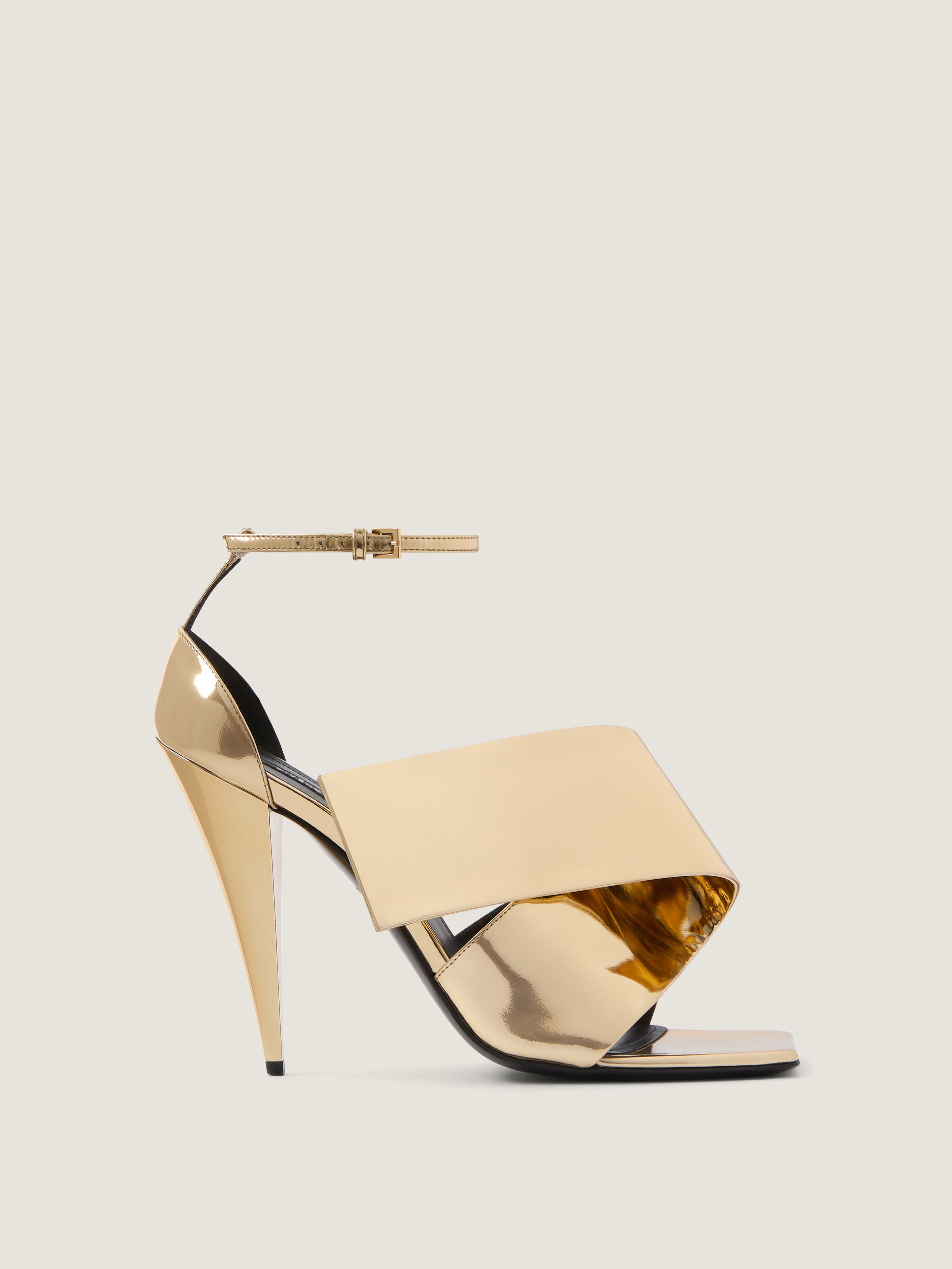 Sliced Square heeled sandals in mirror effect leather